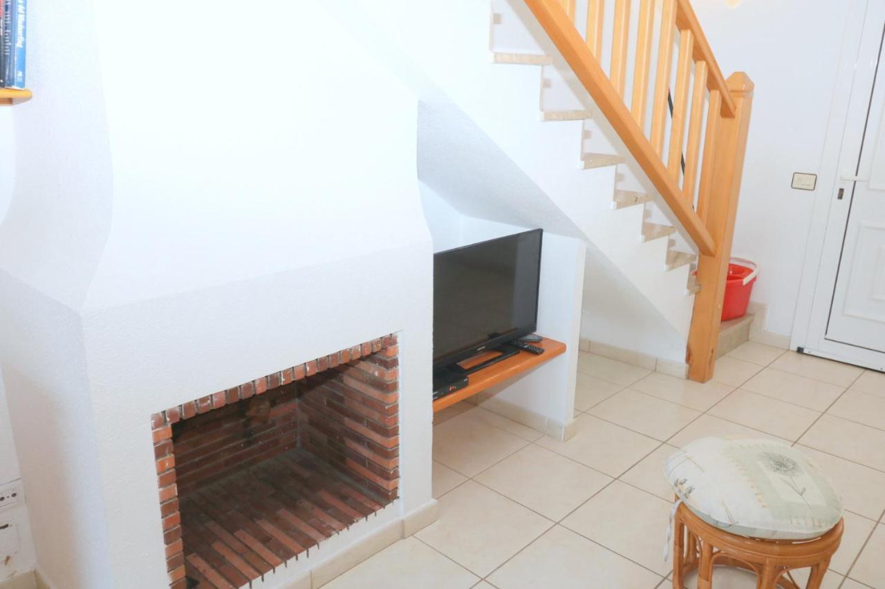 Port Estrella 24 Villa Roses Dış mekan fotoğraf