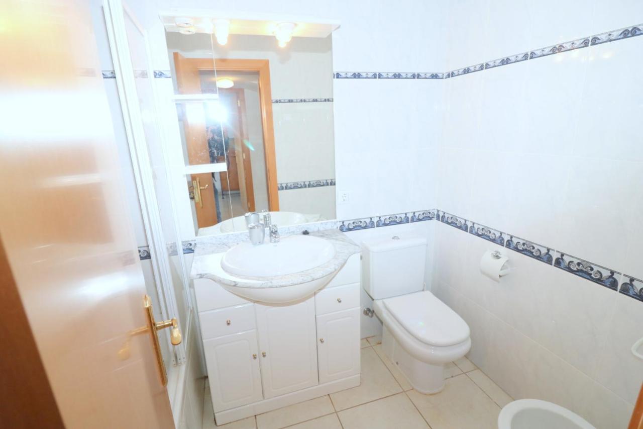 Port Estrella 24 Villa Roses Dış mekan fotoğraf