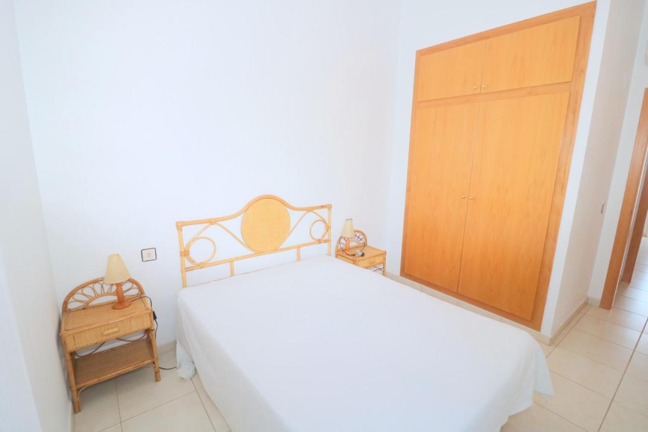Port Estrella 24 Villa Roses Dış mekan fotoğraf