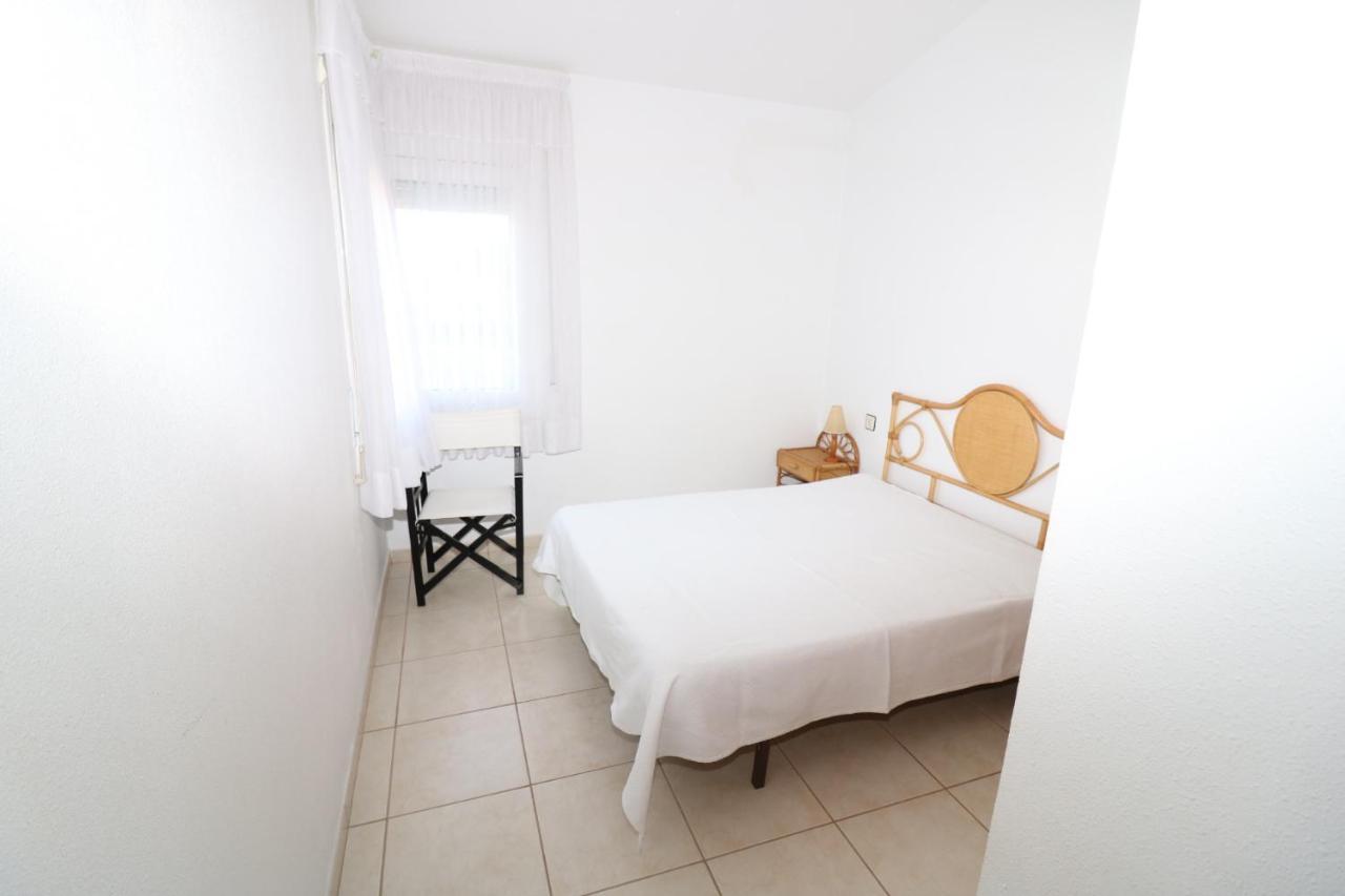Port Estrella 24 Villa Roses Dış mekan fotoğraf